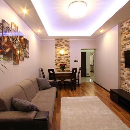 Apartament H&P Gold Appartement Warschau Buitenkant foto