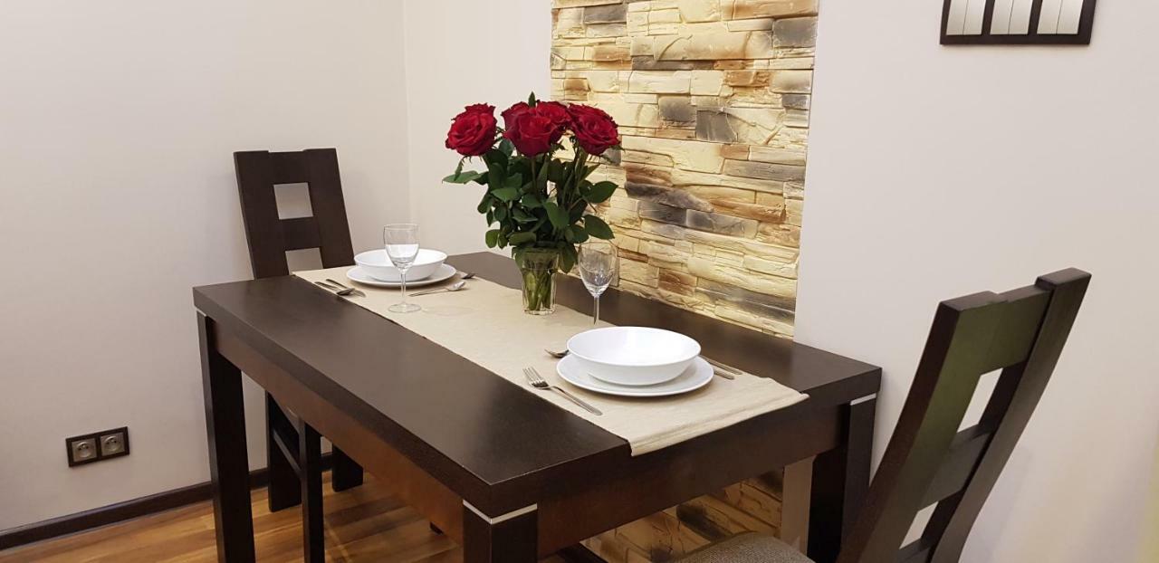 Apartament H&P Gold Appartement Warschau Buitenkant foto