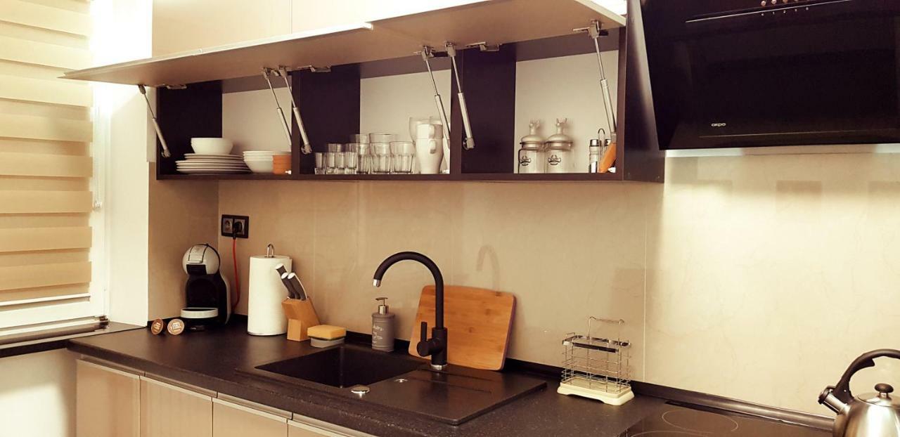 Apartament H&P Gold Appartement Warschau Buitenkant foto